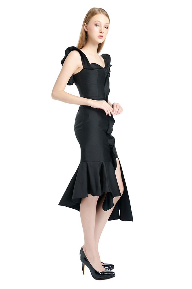 side view of the dress